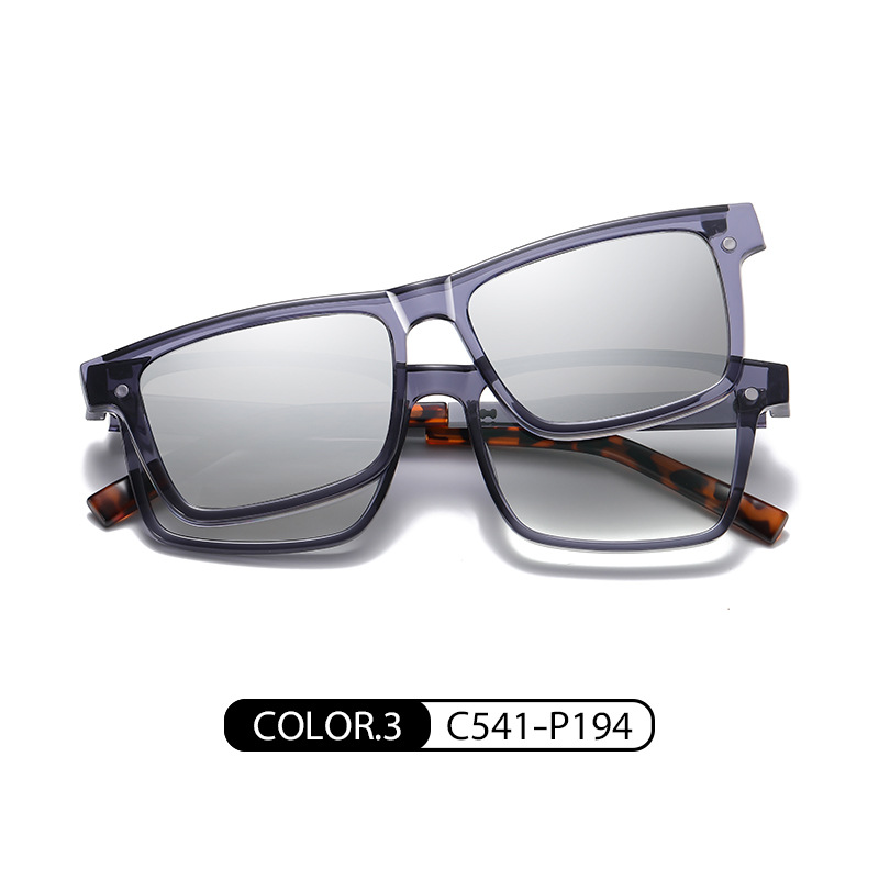 Eyeao Square TR90 Polarized Sunglasses CG7703